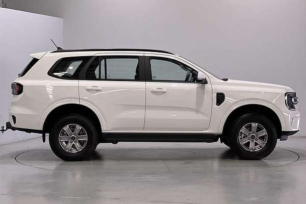 2024 Ford Everest Ambiente 2.0L