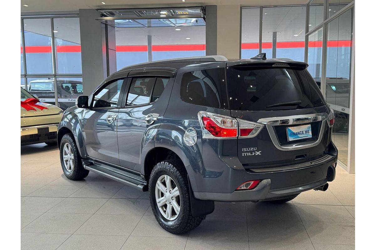 2017 Isuzu MU-X LS-T