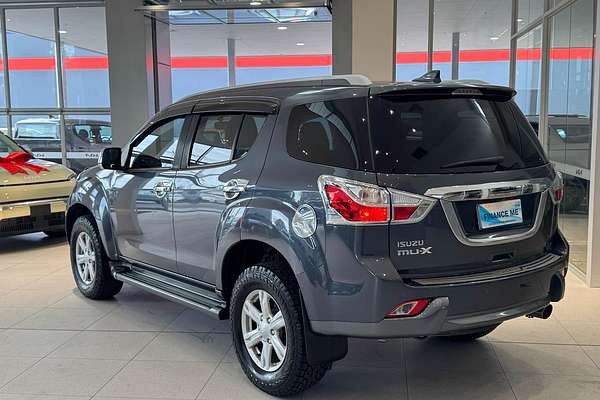 2017 Isuzu MU-X LS-T