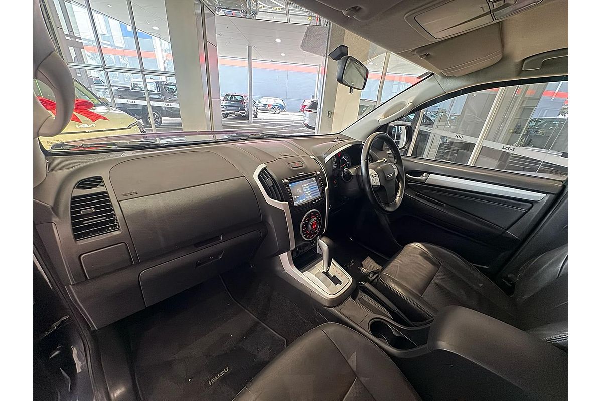 2017 Isuzu MU-X LS-T