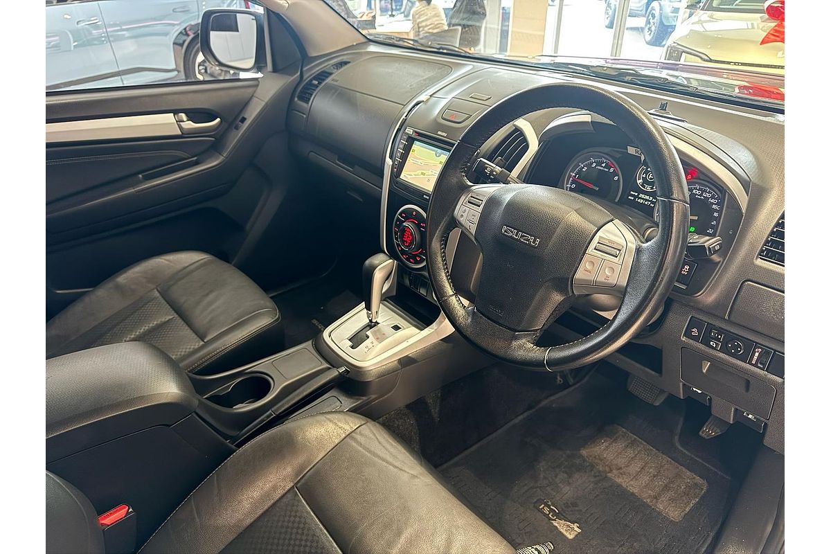 2017 Isuzu MU-X LS-T