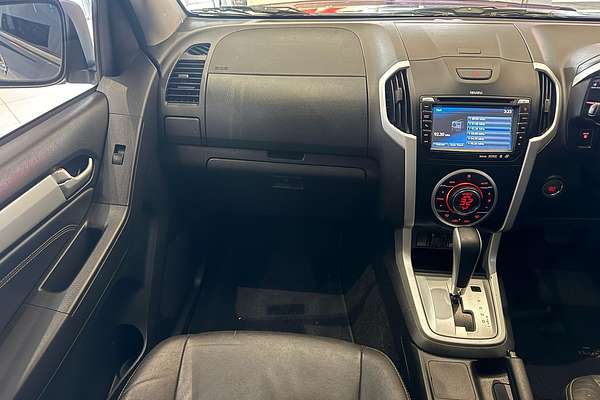 2017 Isuzu MU-X LS-T