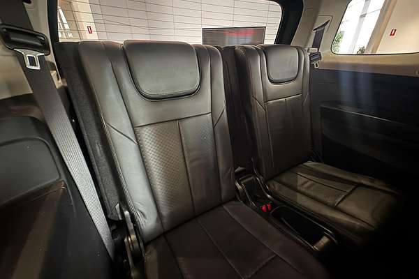 2017 Isuzu MU-X LS-T