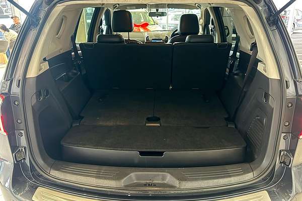 2017 Isuzu MU-X LS-T