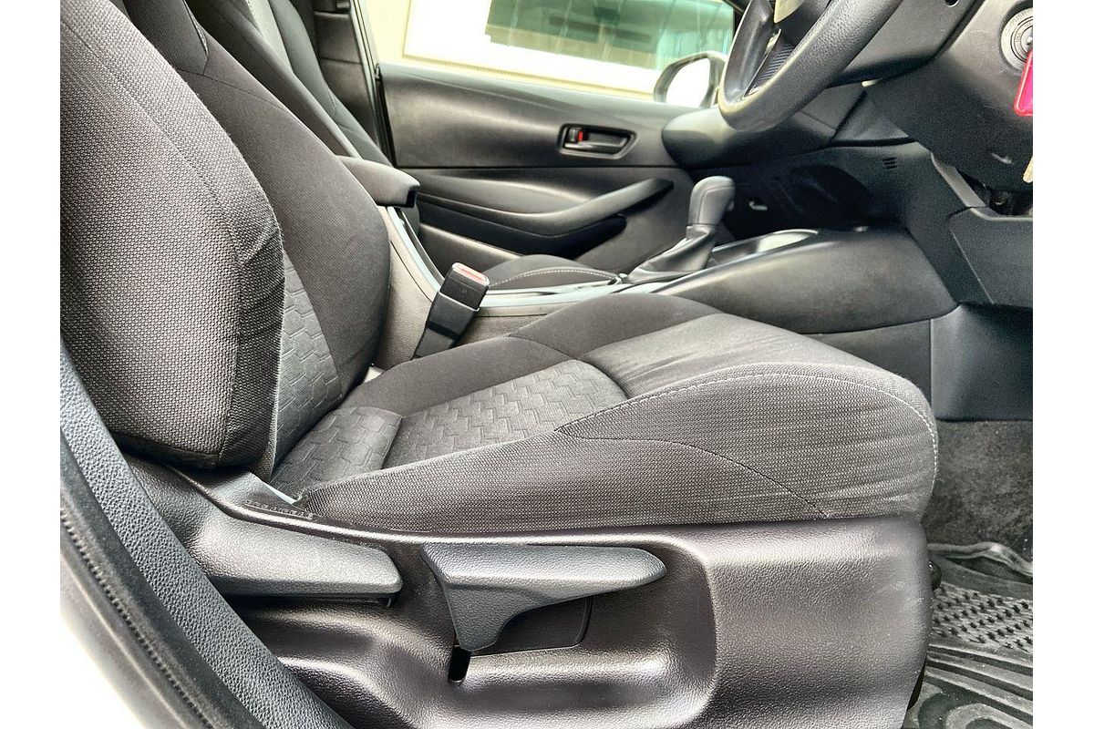 2022 Toyota Corolla Ascent Sport MZEA12R