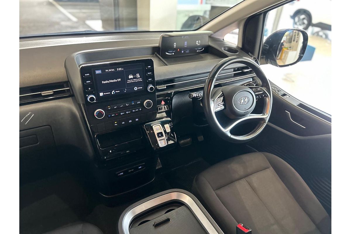 2022 Hyundai STARIA US4.V1