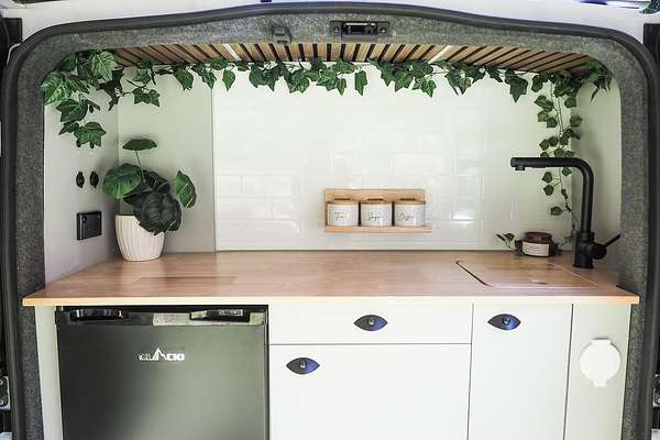 2024 Renault Trafic, Roadyacht Free Camp