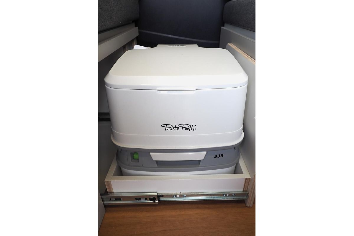 2024 Renault Trafic, Roadyacht Free Camp