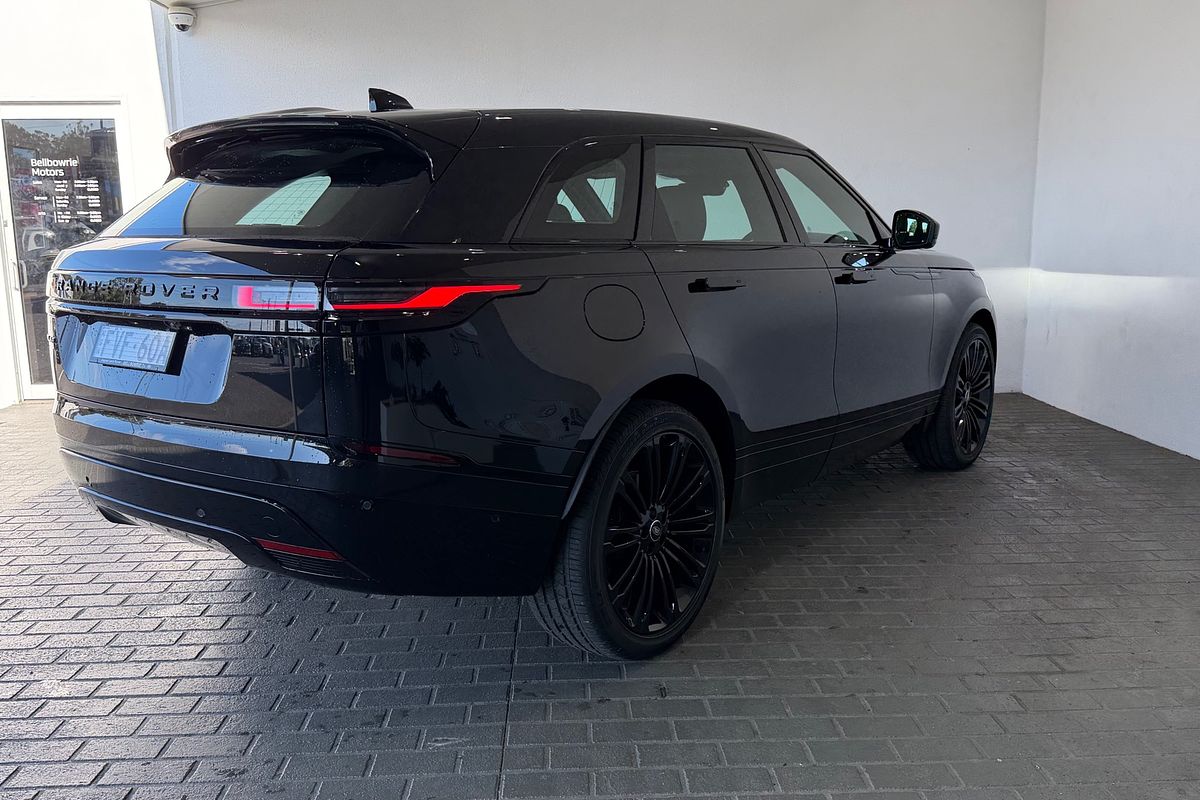 2025 Land Rover Range Rover Velar P250 Dynamic SE L560