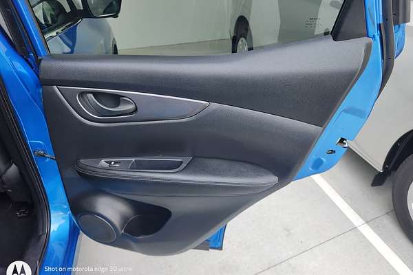 2018 Nissan QASHQAI ST-L J11 Series 2
