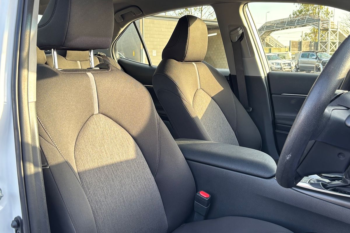 2023 Toyota Camry Ascent AXVH70R