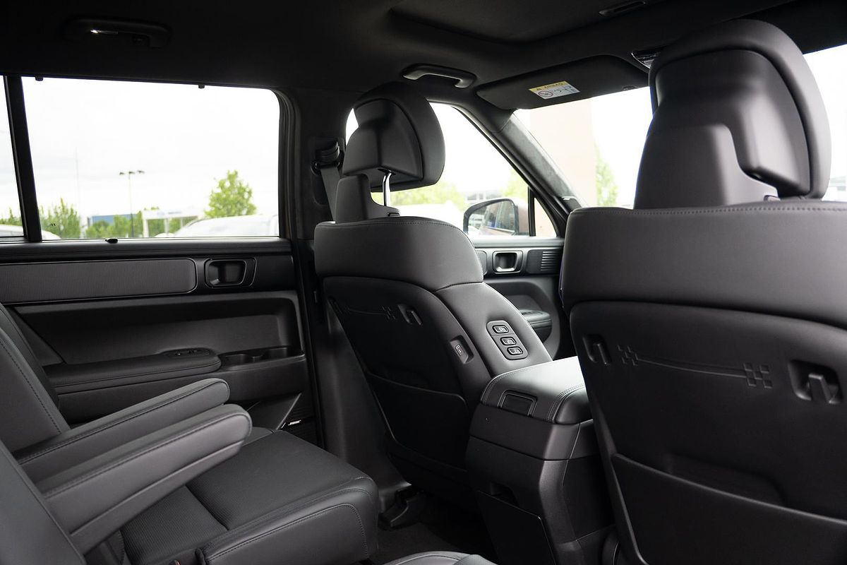 2025 Hyundai Santa Fe Calligraphy MX5.V1