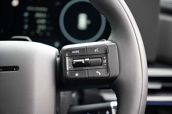 2025 Hyundai Santa Fe Calligraphy MX5.V1