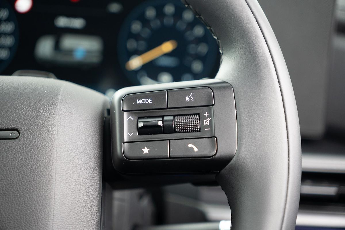 2025 Hyundai Santa Fe Hybrid Calligraphy MX5.V1