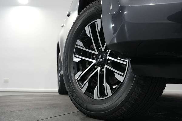 2022 Mitsubishi Pajero Sport GLS QF