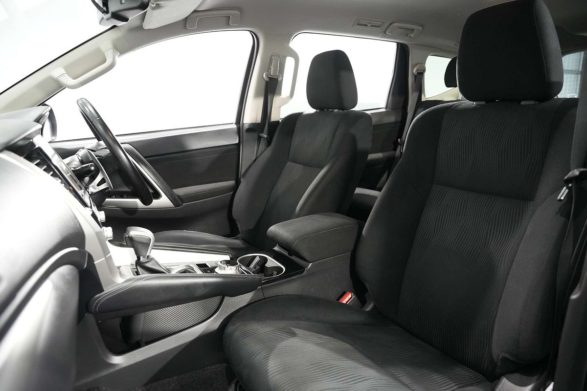 2022 Mitsubishi Pajero Sport GLS QF