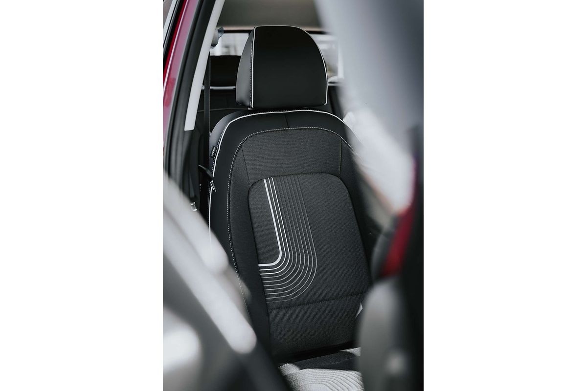 2025 Hyundai Venue Active QX.V5