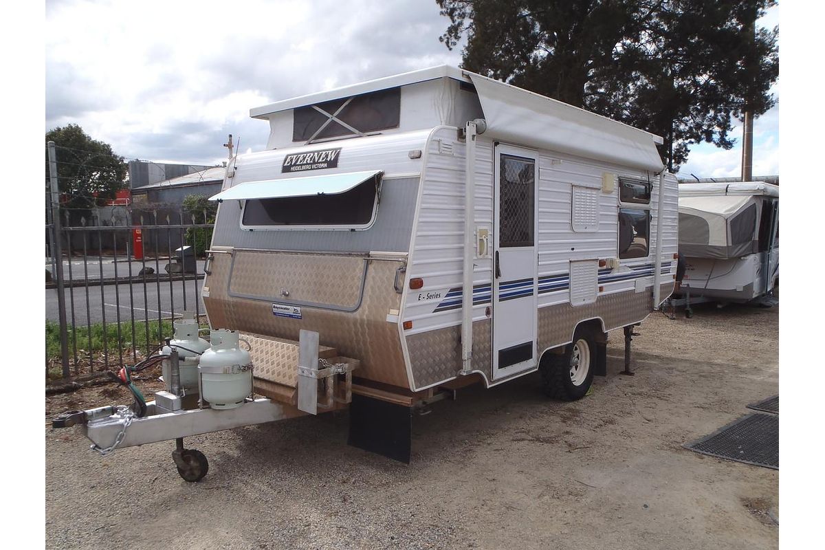 2007 Evernew E Series Pop Top