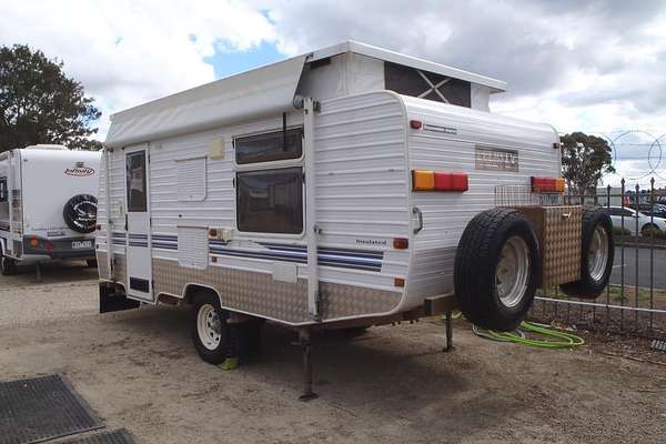 2007 Evernew E Series Pop Top