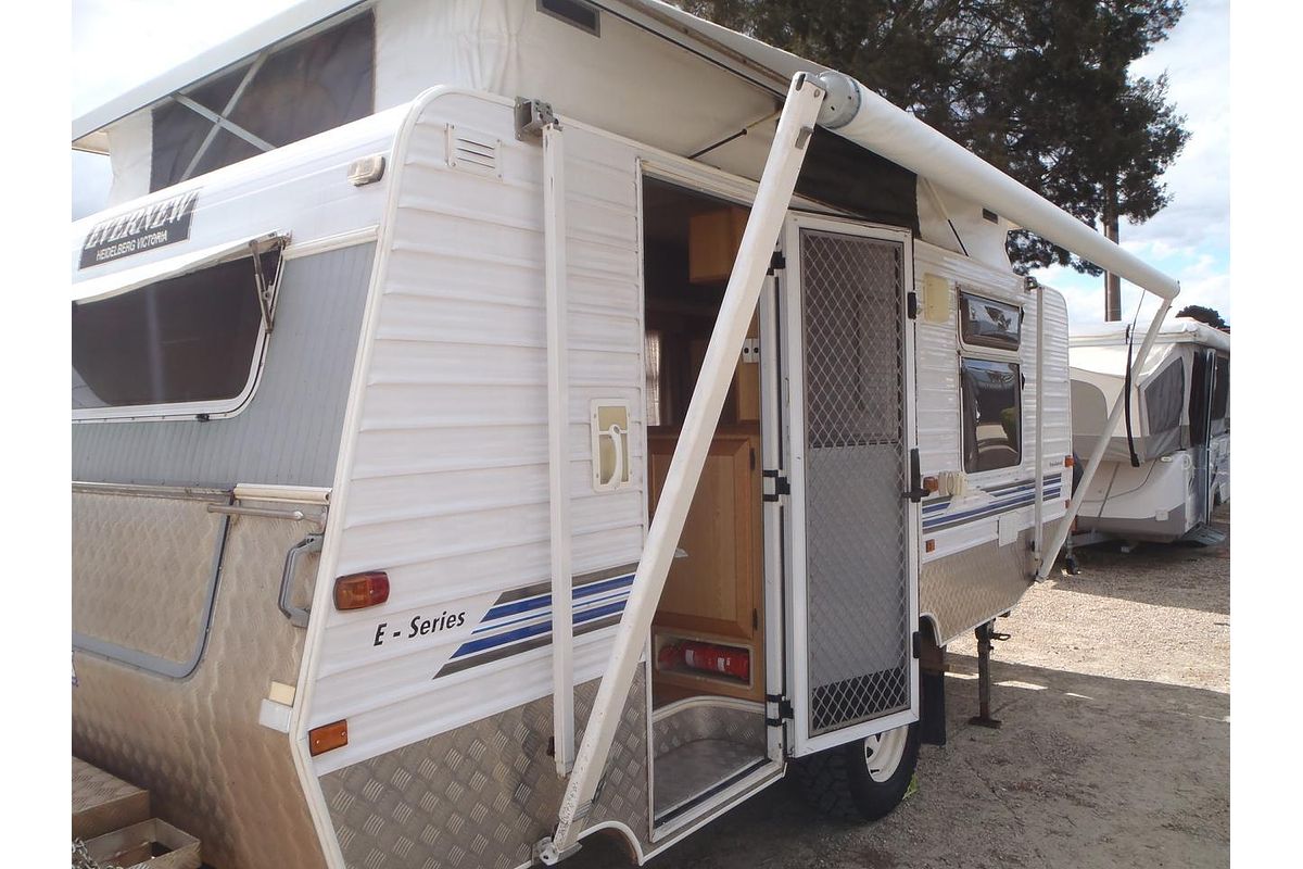 2007 Evernew E Series Pop Top