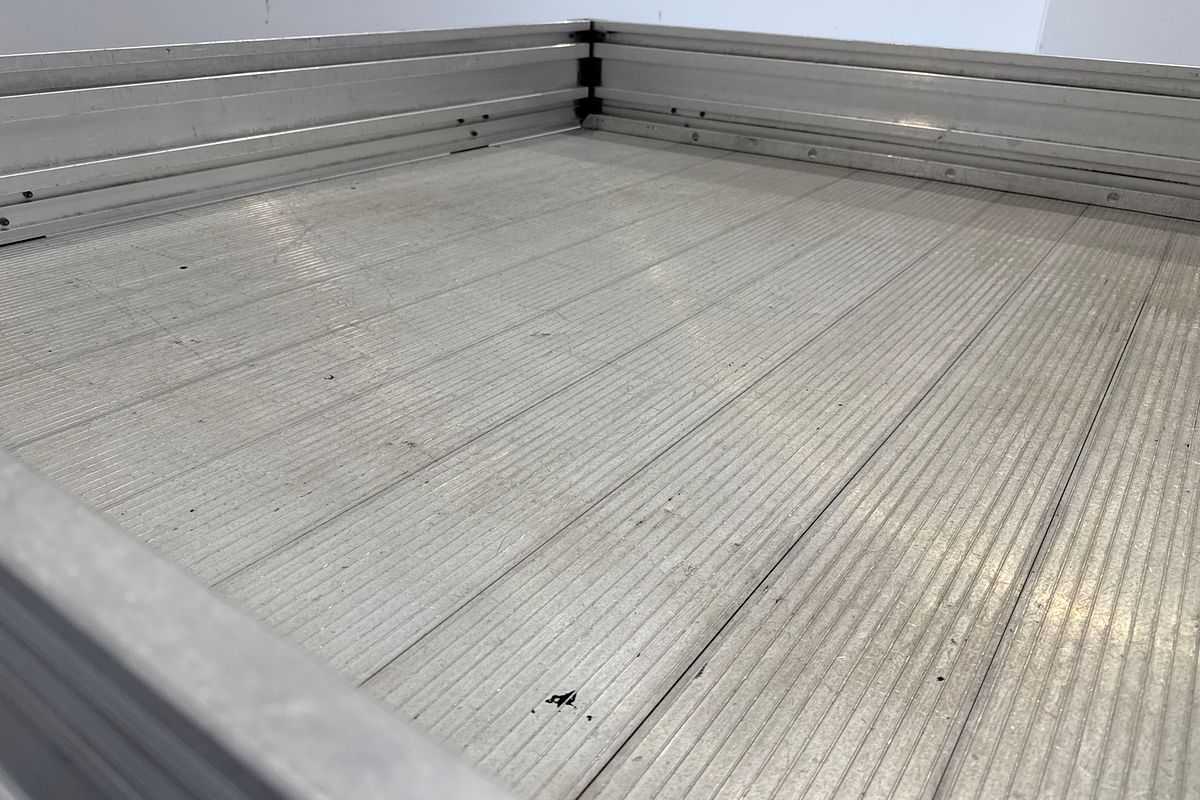 2015 Toyota Hilux WORKMATE TGN16R MY14 REAR WHEEL DRIVE