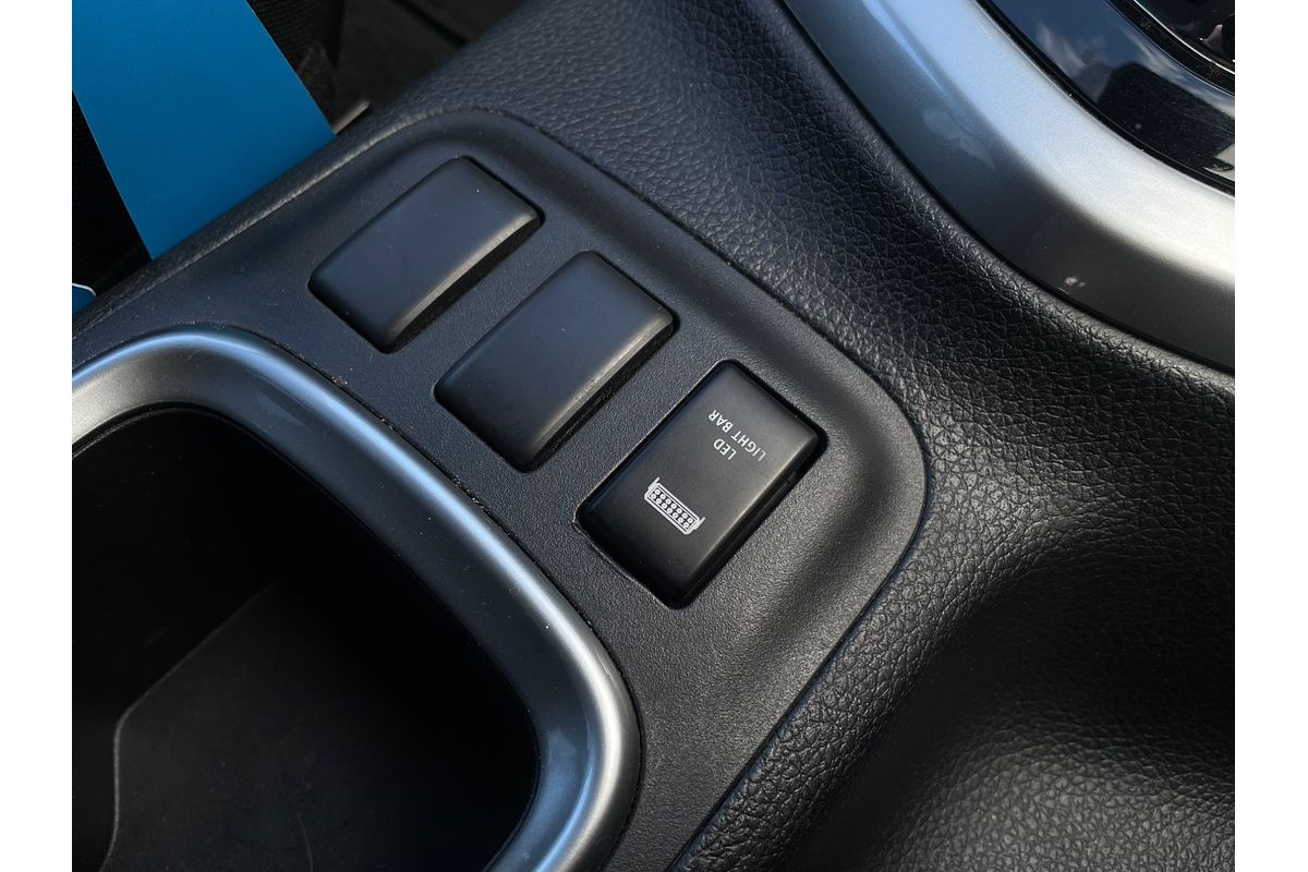 2022 Nissan Navara ST-X D23 4X4