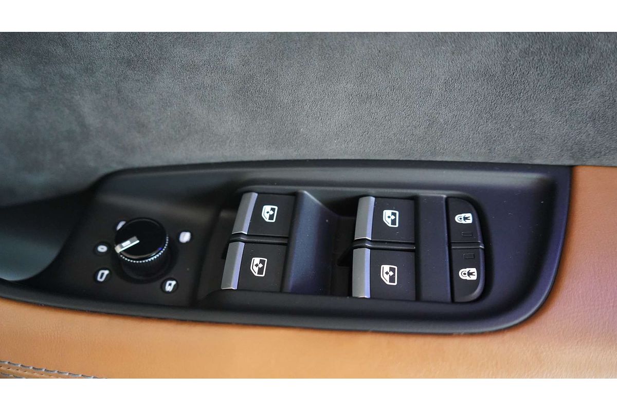 2021 Audi RS Q8 TFSI F1