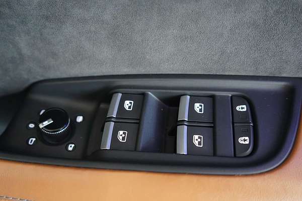 2021 Audi RS Q8 TFSI F1