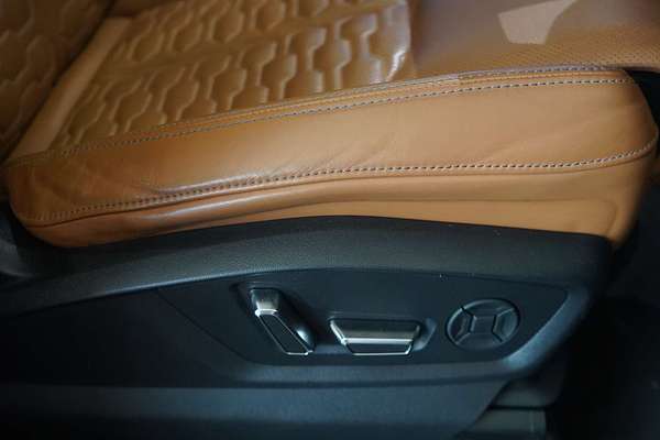 2021 Audi RS Q8 TFSI F1