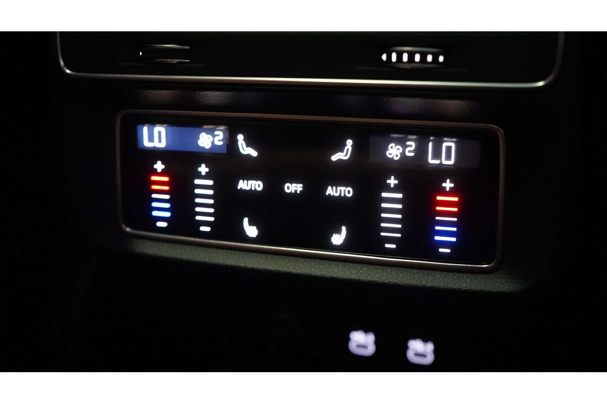 2021 Audi RS Q8 TFSI F1