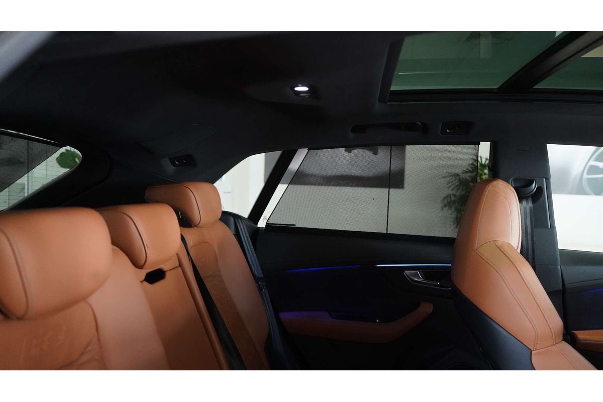 2021 Audi RS Q8 TFSI F1