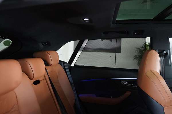 2021 Audi RS Q8 TFSI F1