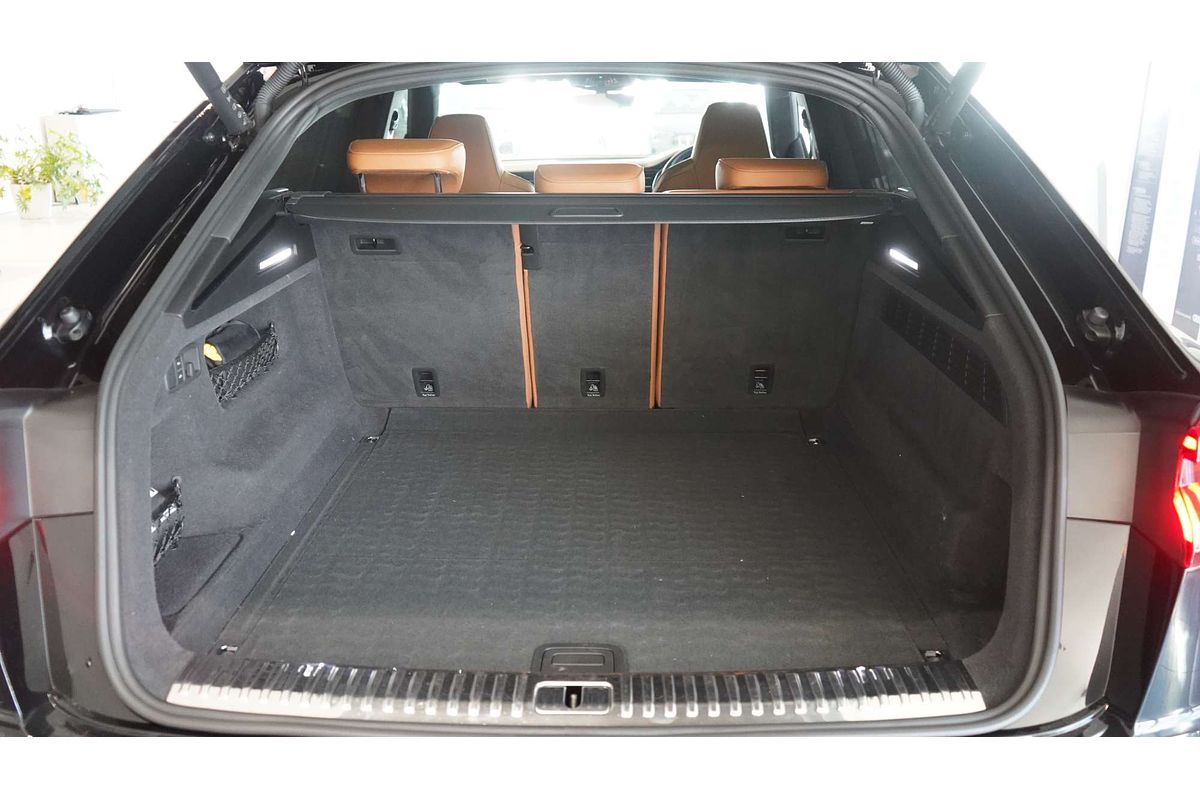 2021 Audi RS Q8 TFSI F1