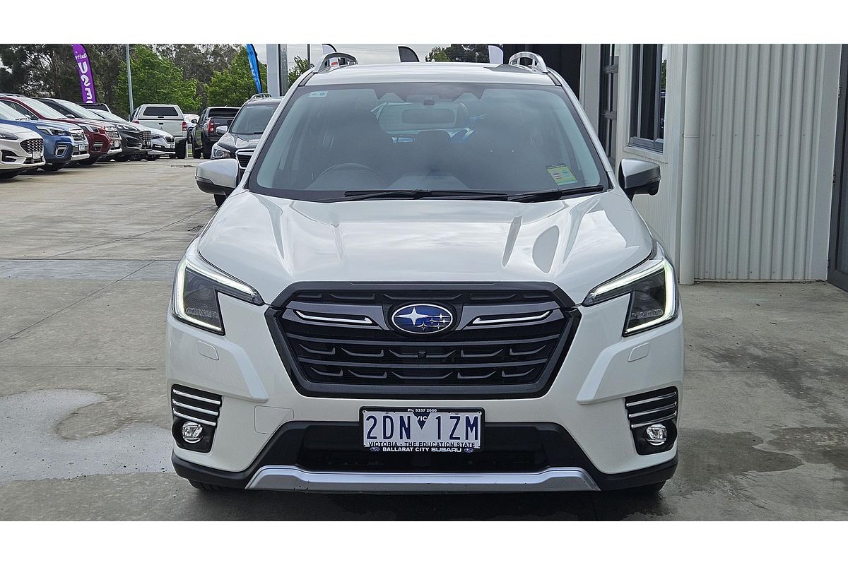 2022 Subaru Forester Hybrid L S5