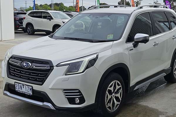 2022 Subaru Forester Hybrid L S5