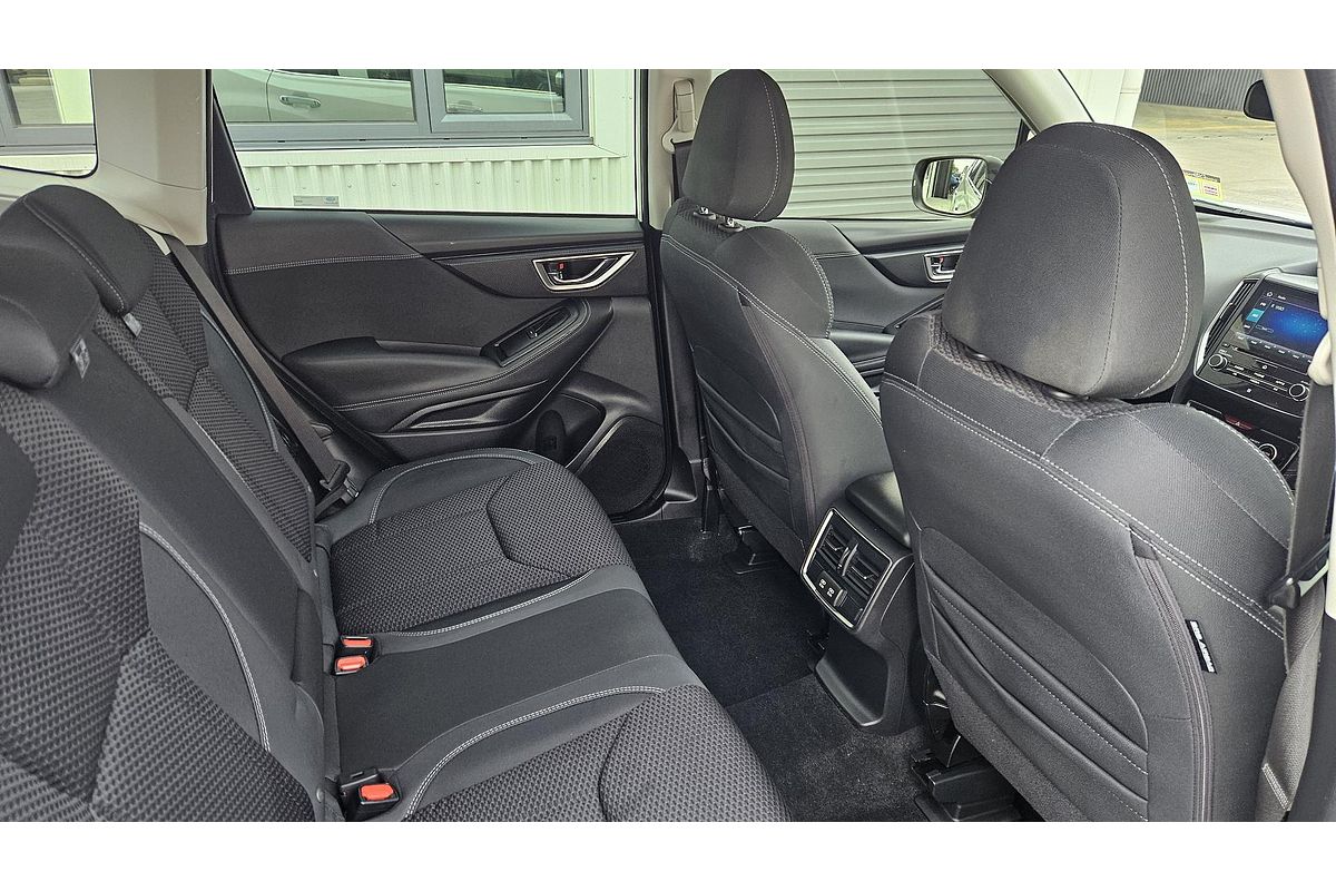 2022 Subaru Forester Hybrid L S5