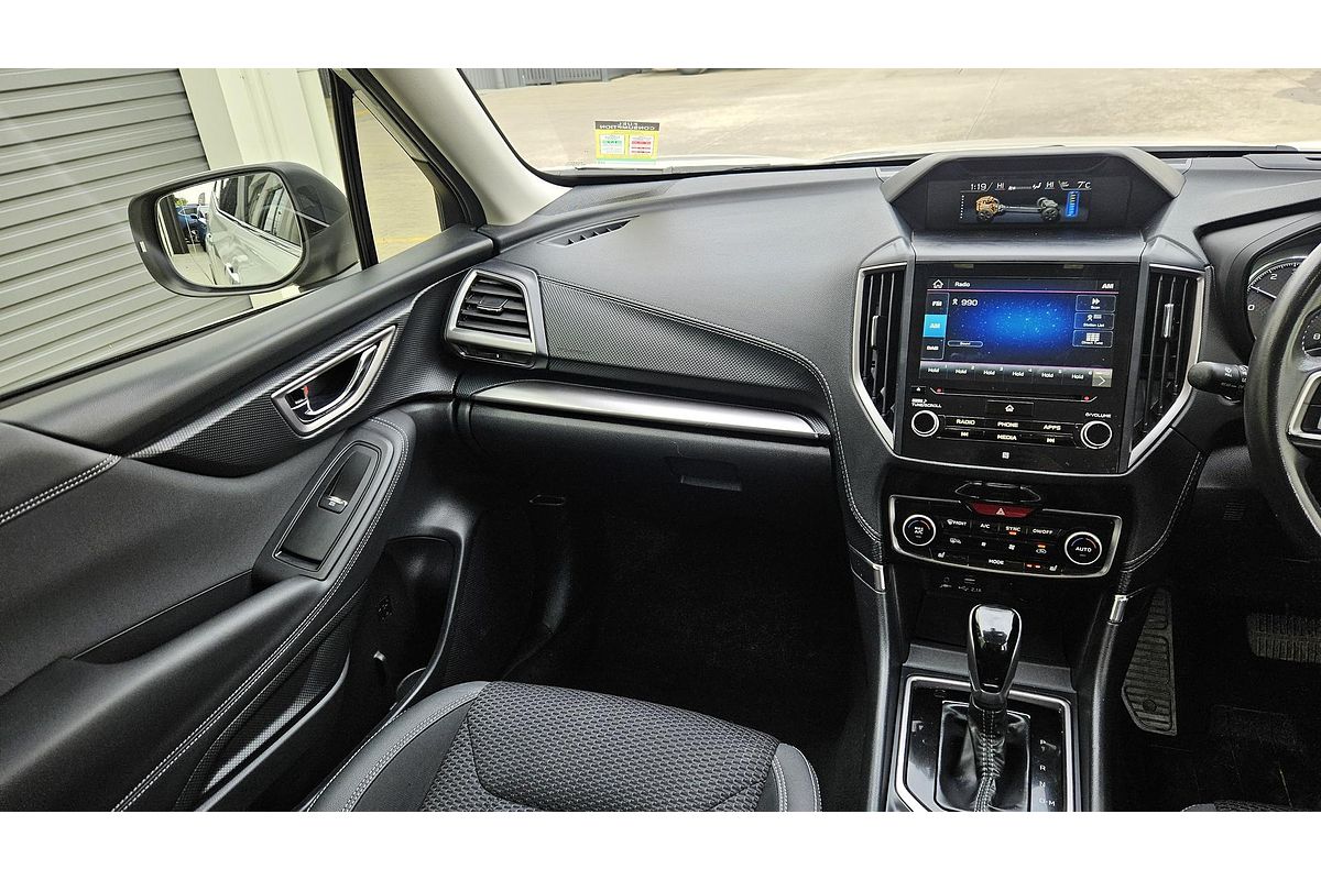 2022 Subaru Forester Hybrid L S5