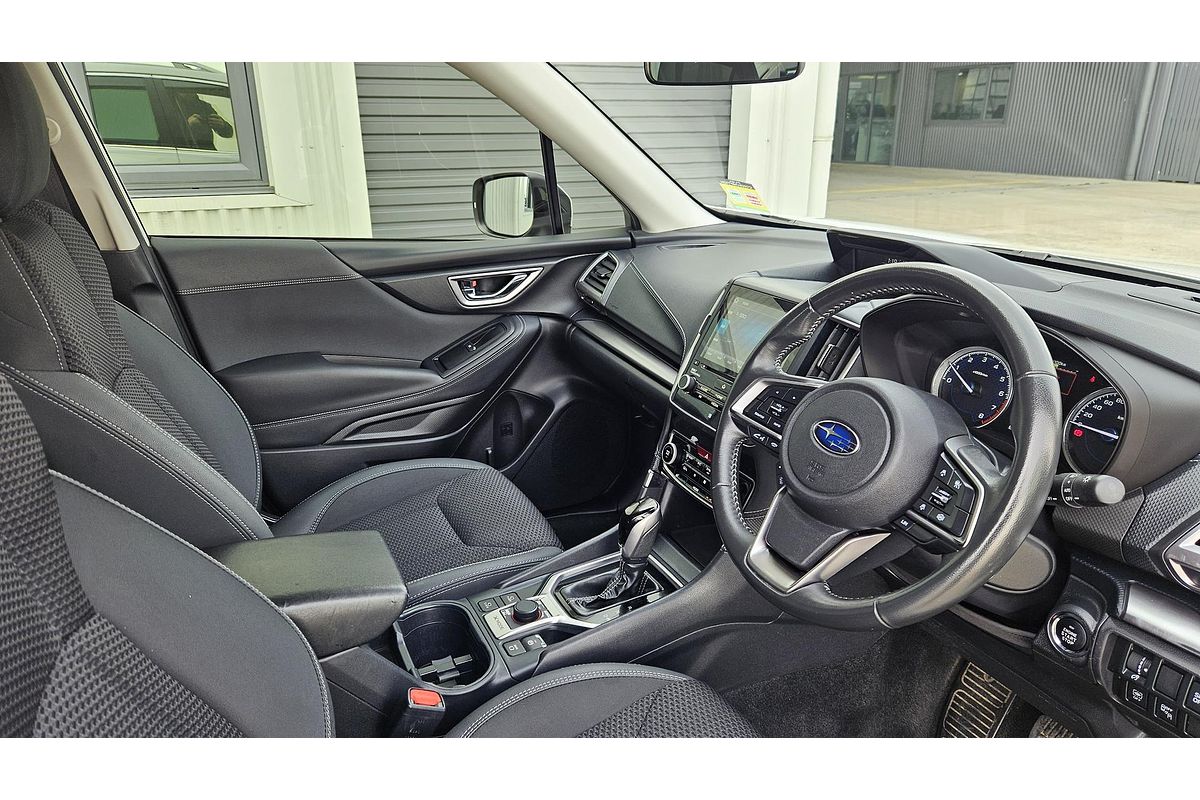 2022 Subaru Forester Hybrid L S5