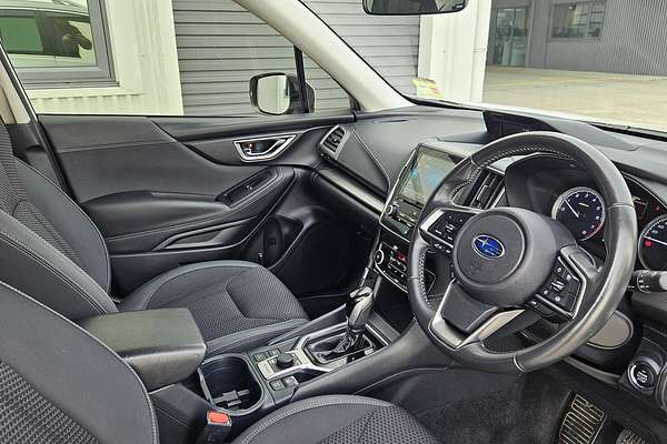 2022 Subaru Forester Hybrid L S5