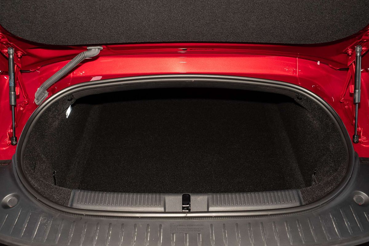 2024 MG Cyberster  EC32