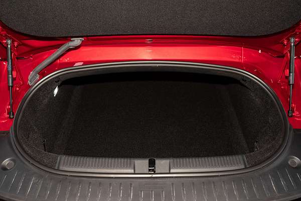 2024 MG Cyberster  EC32