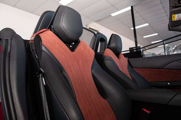 2024 MG Cyberster  EC32