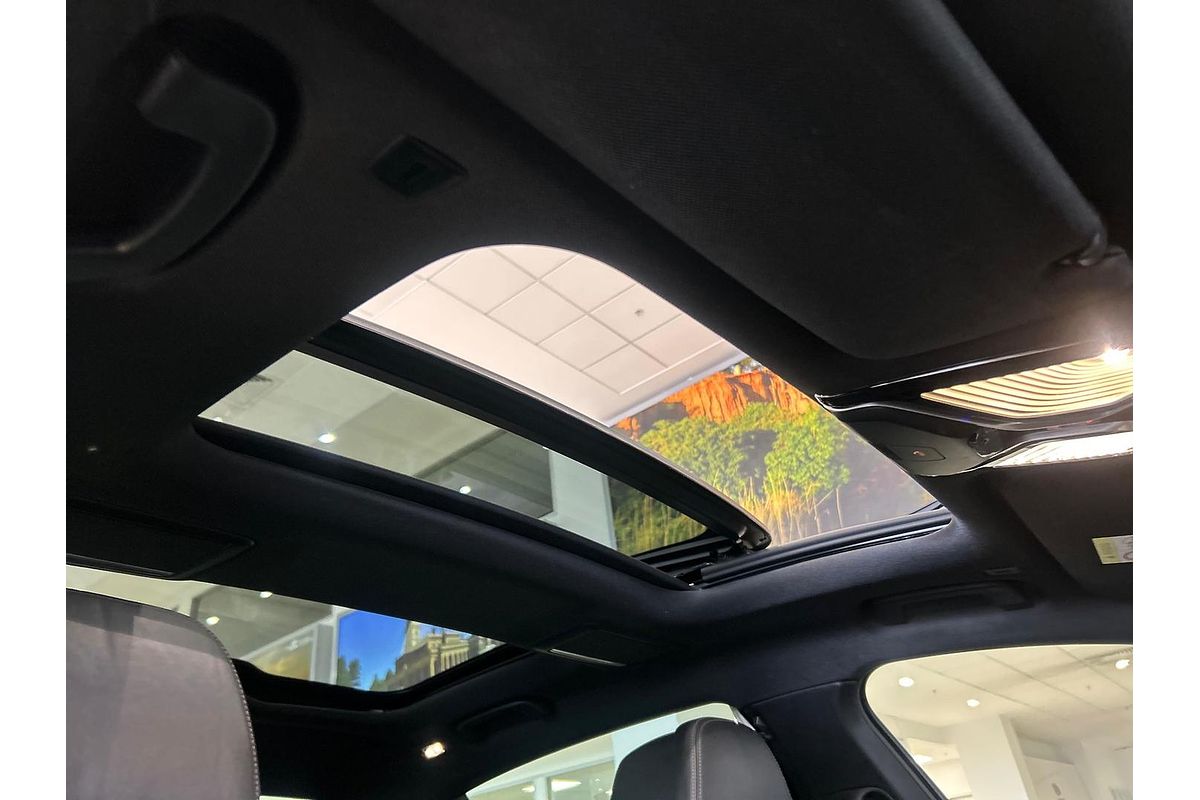 2017 BMW 7 Series 740Li G12