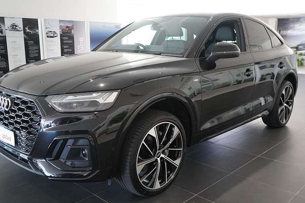 2024 Audi Q5 45 TFSI S line FY