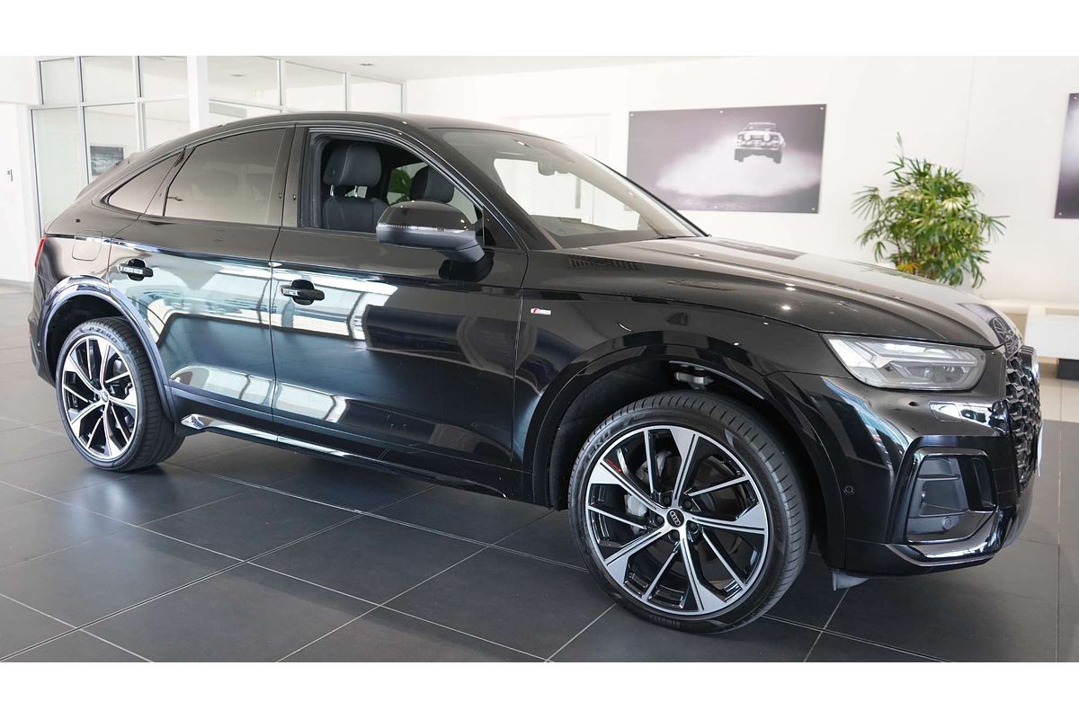 2024 Audi Q5 45 TFSI S line FY