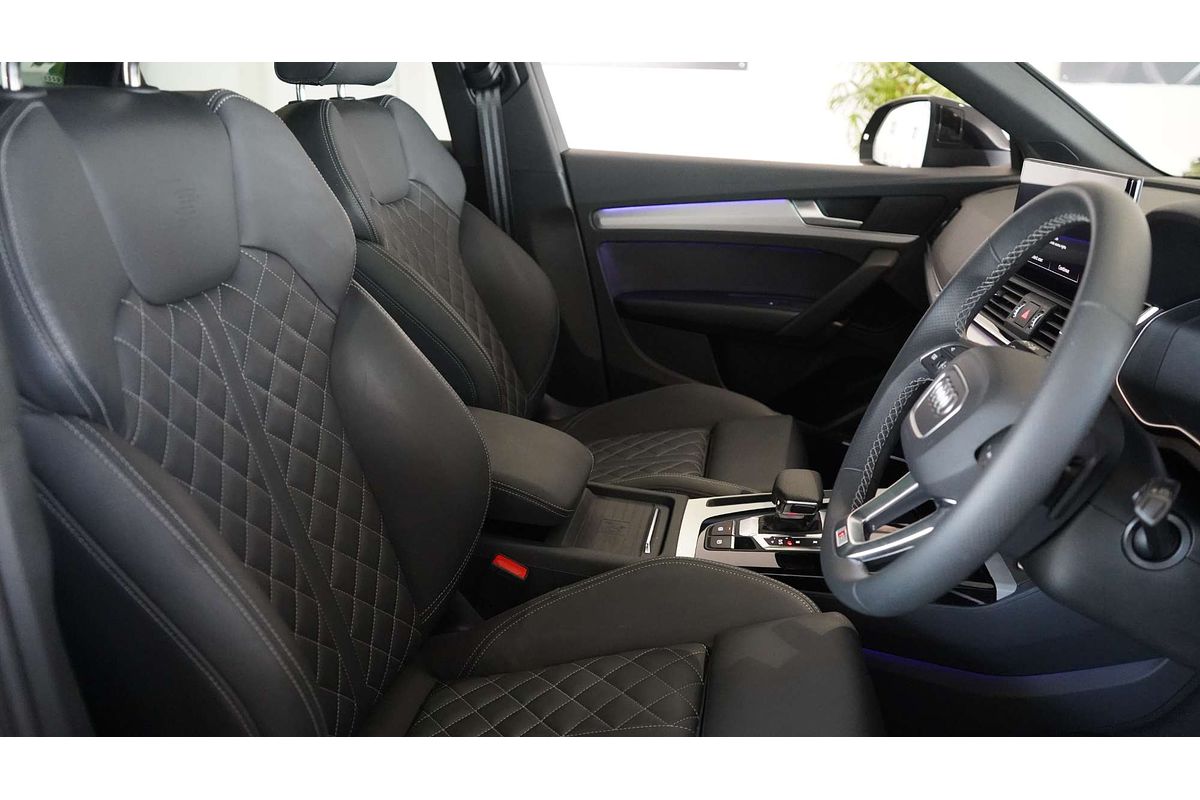 2024 Audi Q5 45 TFSI S line FY