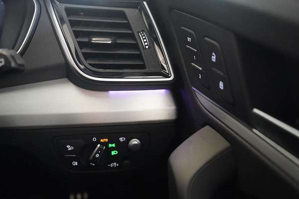 2024 Audi Q5 45 TFSI S line FY