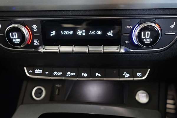 2024 Audi Q5 45 TFSI S line FY