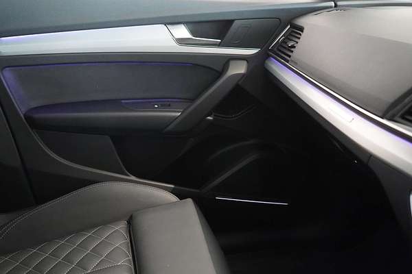 2024 Audi Q5 45 TFSI S line FY