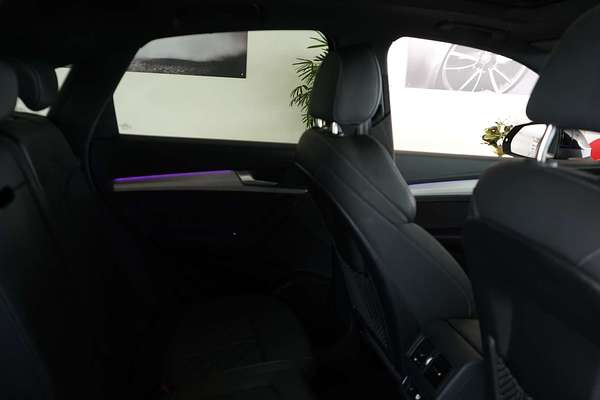 2024 Audi Q5 45 TFSI S line FY